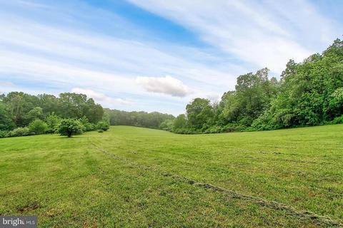 4030 Back Woods Rd, Westminster, MD 21158 photo 8