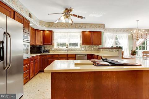 4030 Back Woods Rd, Westminster, MD 21158 photo 26