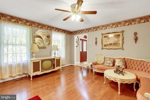 4030 Back Woods Rd, Westminster, MD 21158 photo 12