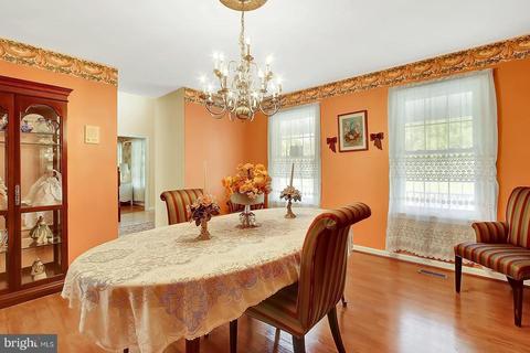 4030 Back Woods Rd, Westminster, MD 21158 photo 14