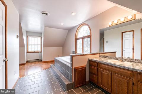 655 Geneva Dr, Westminster, MD 21157 photo 24