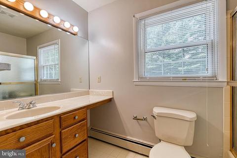 655 Geneva Dr, Westminster, MD 21157 photo 31