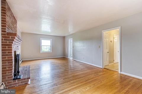 655 Geneva Dr, Westminster, MD 21157 photo 8