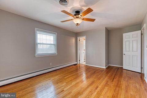 655 Geneva Dr, Westminster, MD 21157 photo 26