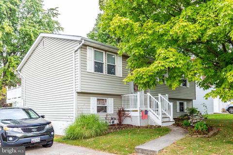 720 Uniontown Rd, Westminster, MD 21158 photo 1