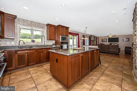 1107 Mint Ter, Westminster, MD 21157 photo 15