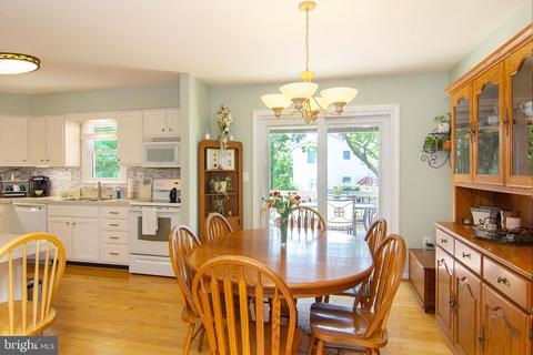 48 Falling Leaf Ct, Westminster, MD 21157 photo 5