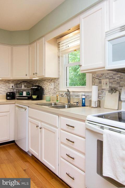 48 Falling Leaf Ct, Westminster, MD 21157 photo 11