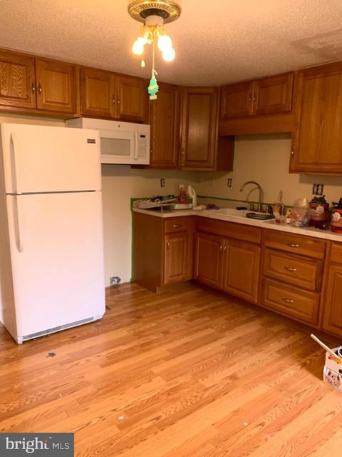 18 Sullivan Rd, Westminster, MD 21157 photo 5