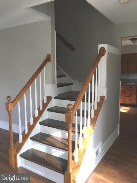 2890 Staley Dr, Westminster, MD 21158 photo 2