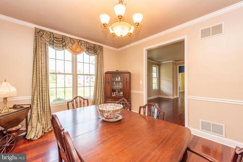 3949 Hogans Ct, Hampstead, MD 21074 photo 6