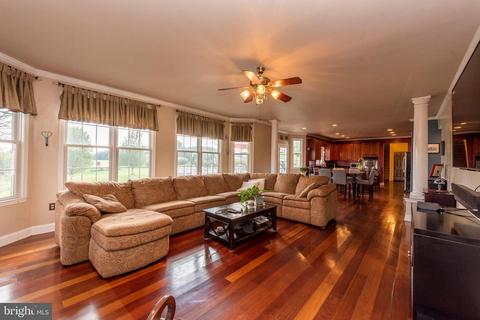 3949 Hogans Ct, Hampstead, MD 21074 photo 9