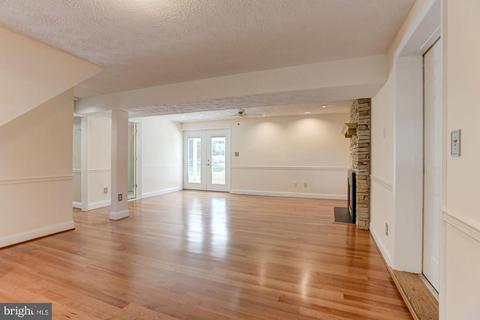 4295 Wolf Hill Dr, Hampstead, MD 21074 photo 25