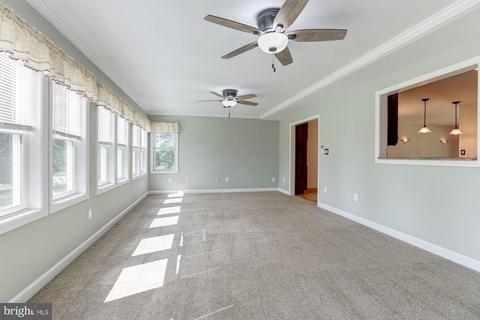 4295 Wolf Hill Dr, Hampstead, MD 21074 photo 15