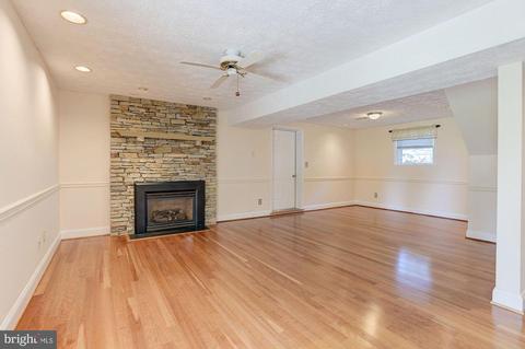 4295 Wolf Hill Dr, Hampstead, MD 21074 photo 23