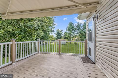 4295 Wolf Hill Dr, Hampstead, MD 21074 photo 31