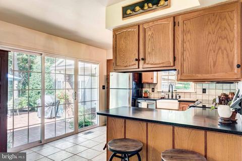 330 Hideaway Dr, Westminster, MD 21157 photo 34