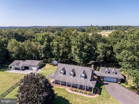 330 Hideaway Dr, Westminster, MD 21157 photo 2