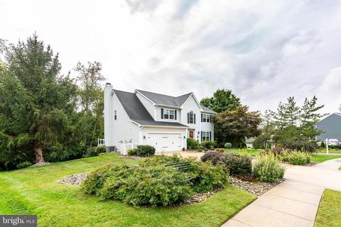 930 Burning Tree Ct, Westminster, MD 21158 photo 4