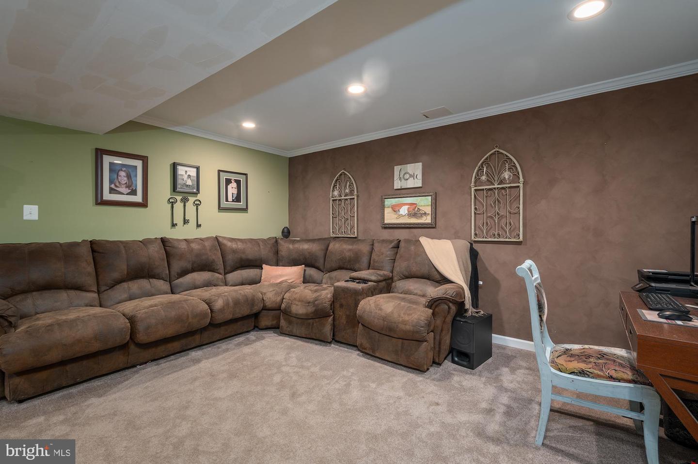 3136 Cardinal Dr, Westminster, MD 21157 photo 7