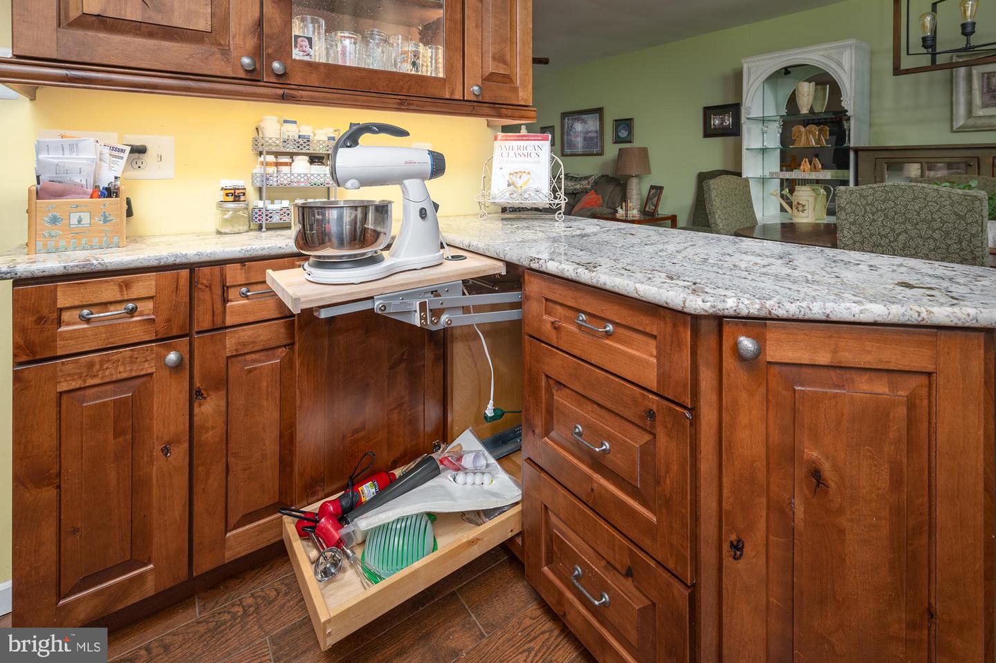 3136 Cardinal Dr, Westminster, MD 21157 photo 10