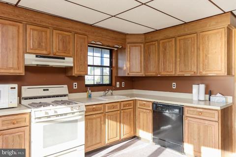 2693 Hanover Pike, Hampstead, MD 21074 photo 14