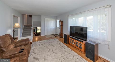 2211 Timothy Dr, Westminster, MD 21157 photo 13