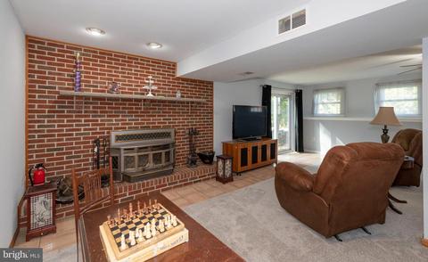 2211 Timothy Dr, Westminster, MD 21157 photo 22