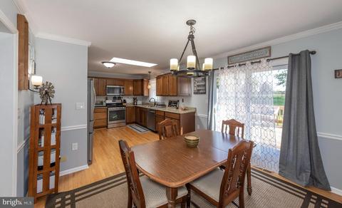 2211 Timothy Dr, Westminster, MD 21157 photo 10