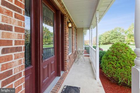 1804 Windy Ct, Westminster, MD 21157 photo 4