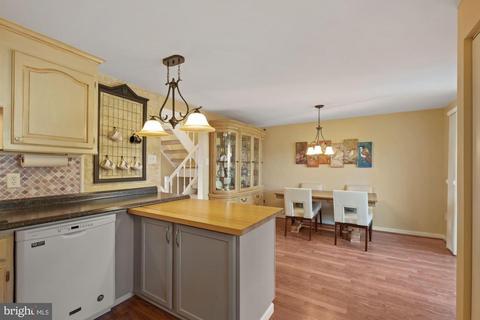 1012 Foxcroft Ct, Westminster, MD 21157 photo 10