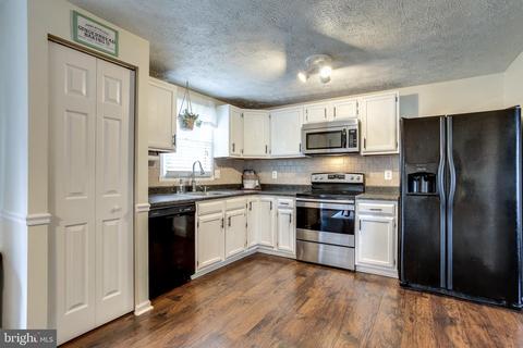 79 Palmsetta Ct, Westminster, MD 21157 photo 8