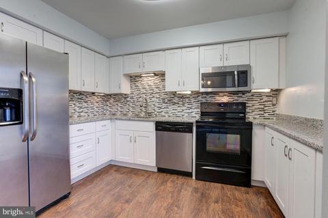 389 Logan Dr, Westminster, MD 21157 photo 11