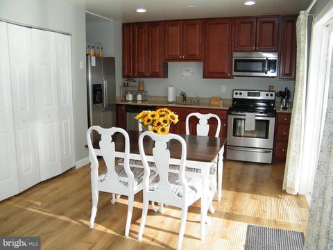 805 Ewing Dr, Westminster, MD 21158 photo 8