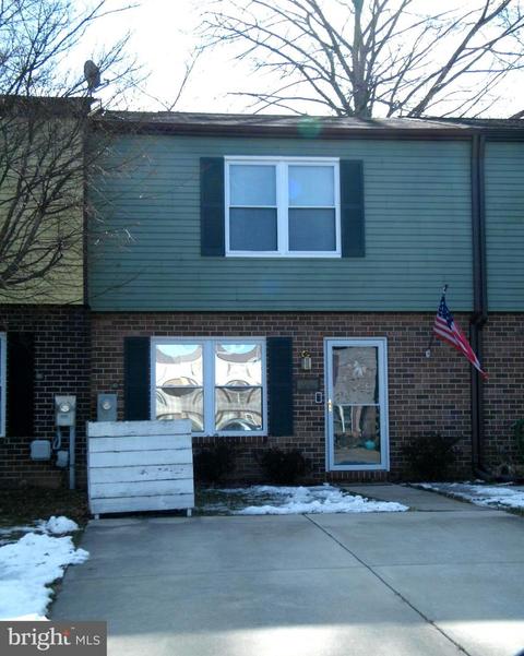 805 Ewing Dr, Westminster, MD 21158 photo 2