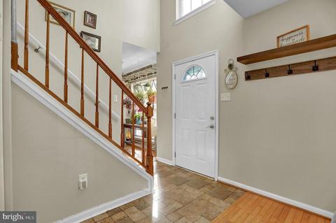 800 Trophy Dr, Hampstead, MD 21074 photo 4