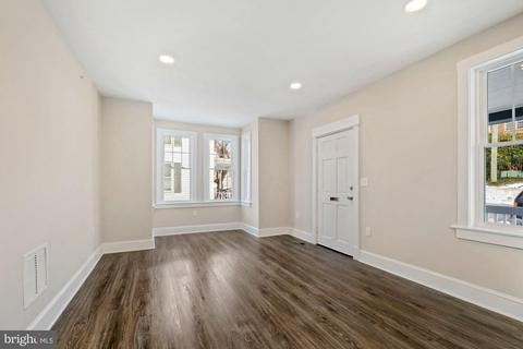 182 E Green St, Westminster, MD 21157 photo 8