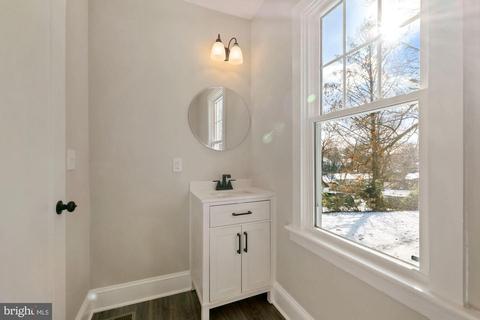 182 E Green St, Westminster, MD 21157 photo 17