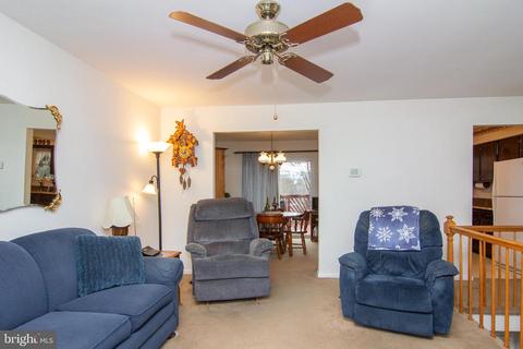 203 Opal Ave, Westminster, MD 21157 photo 9