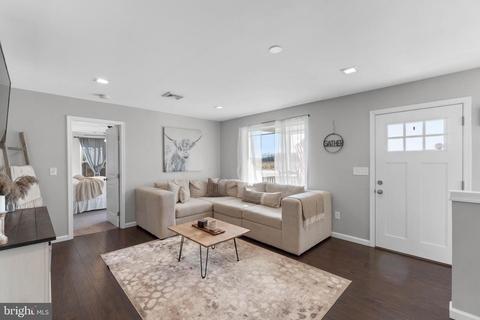2018 Stone Rd, Westminster, MD 21158 photo 5