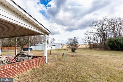 1737 Brodbeck Rd, Hampstead, MD 21074 photo 5