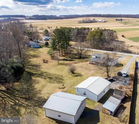 1737 Brodbeck Rd, Hampstead, MD 21074 photo 1