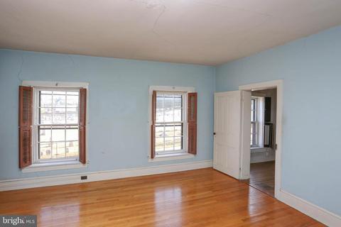 14 E Green St, Westminster, MD 21157 photo 19