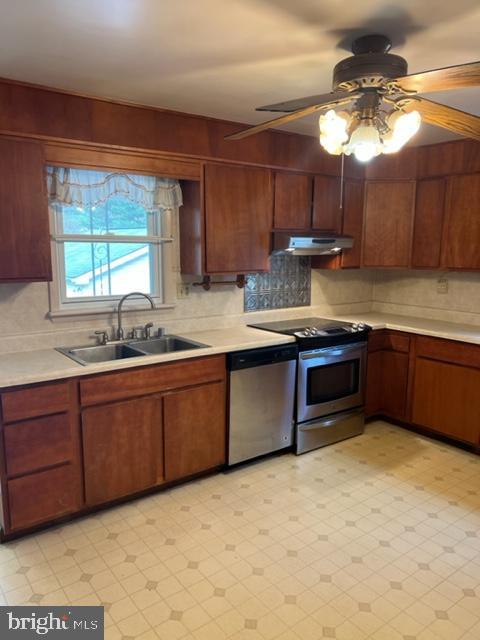 138 Smith Ave, Westminster, MD 21157 photo 3