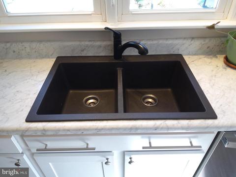95 Bond St, Westminster, MD 21157 photo 13