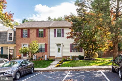 322 Logan Dr, Westminster, MD 21157 photo 2