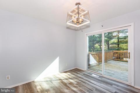 322 Logan Dr, Westminster, MD 21157 photo 9