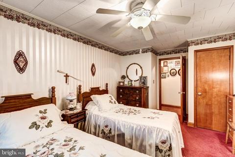413 E Baltimore St, Taneytown, MD 21787 photo 25
