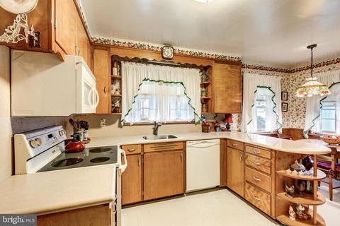 413 E Baltimore St, Taneytown, MD 21787 photo 17