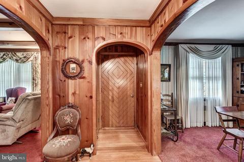 413 E Baltimore St, Taneytown, MD 21787 photo 8